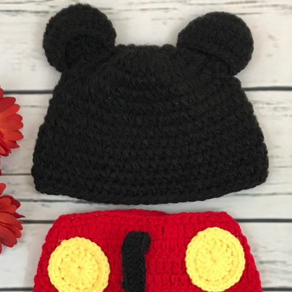 Newborn Baby Crochet Knit Mickey Mouse Outfit Photo Prop - Picture 6 of 9